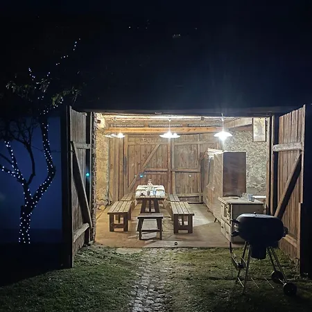 Faflik - Tell The Story - Retro Holiday home Vlkov